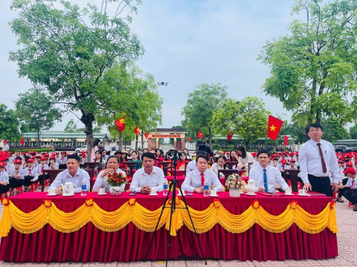 Trường THCS Kỳ Thịnh long trọng tổ chức lễ tổng kết năm học 2024-2025 và chia tay học sinh niên khóa...