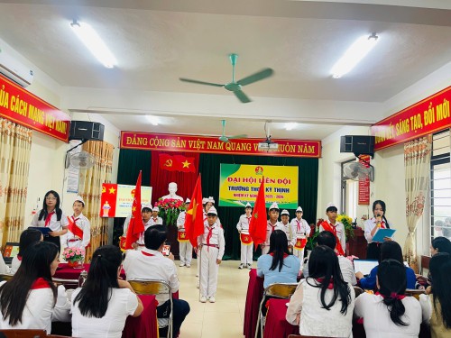 Liên đội Trường THCS Kỳ Thịnh long trọng tổ chức Đại hội Liên đội nhiệm kỳ năm học 2025 – 2026.