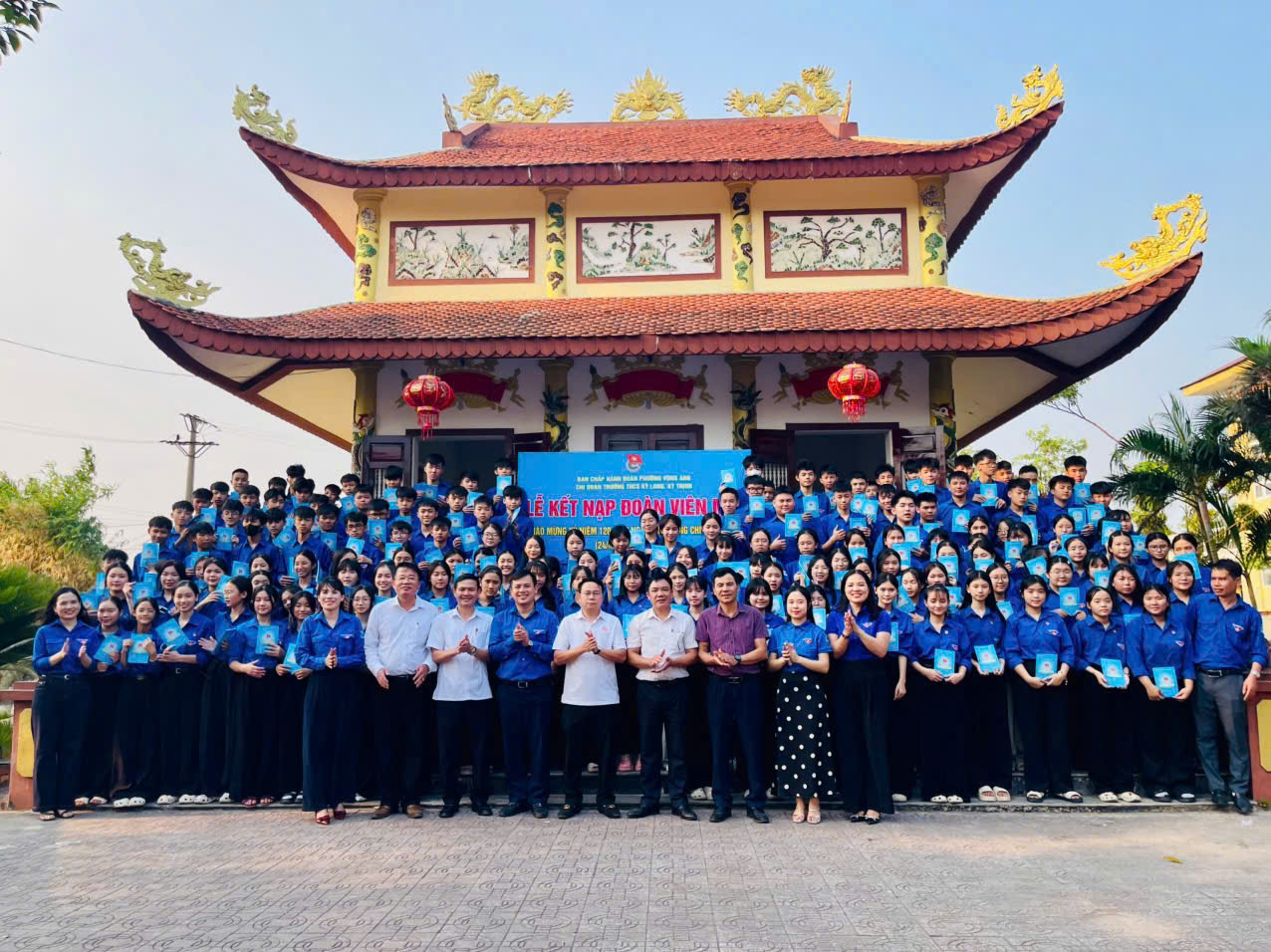 KẾT NẠP ĐOÀN 11